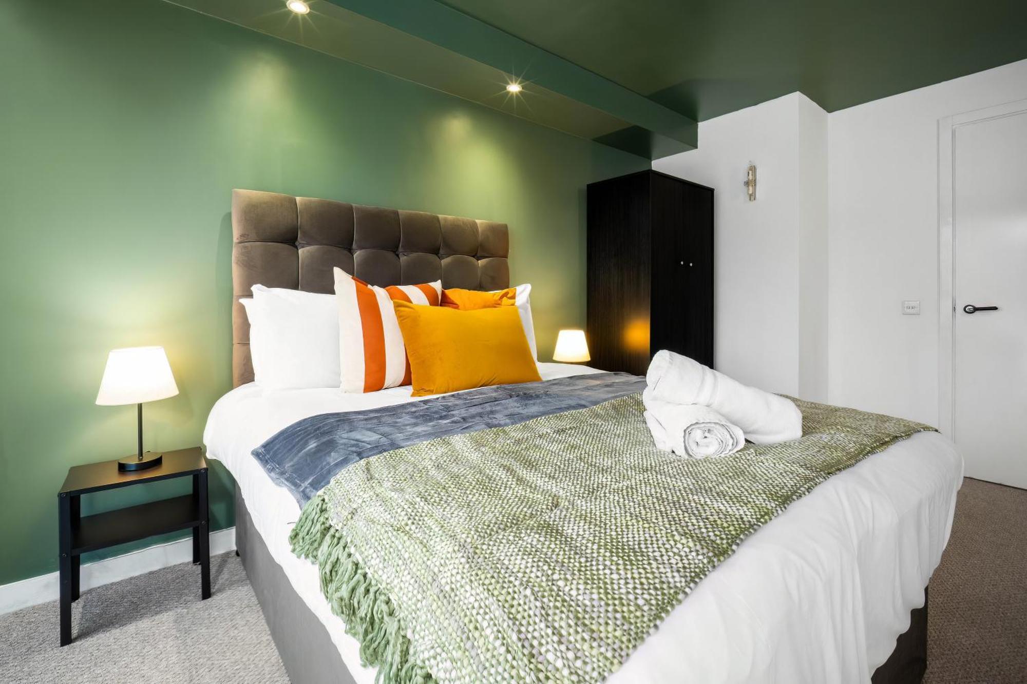 Apartment New Luxury Centre - 2 Bedroom - Netflix - Wifi - Secure Parking 35qc Birmingham
